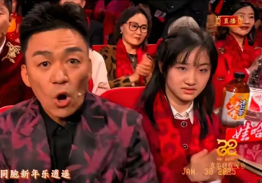 王宝强，身边这位美女是个大人物，有知道美女是谁的吗？