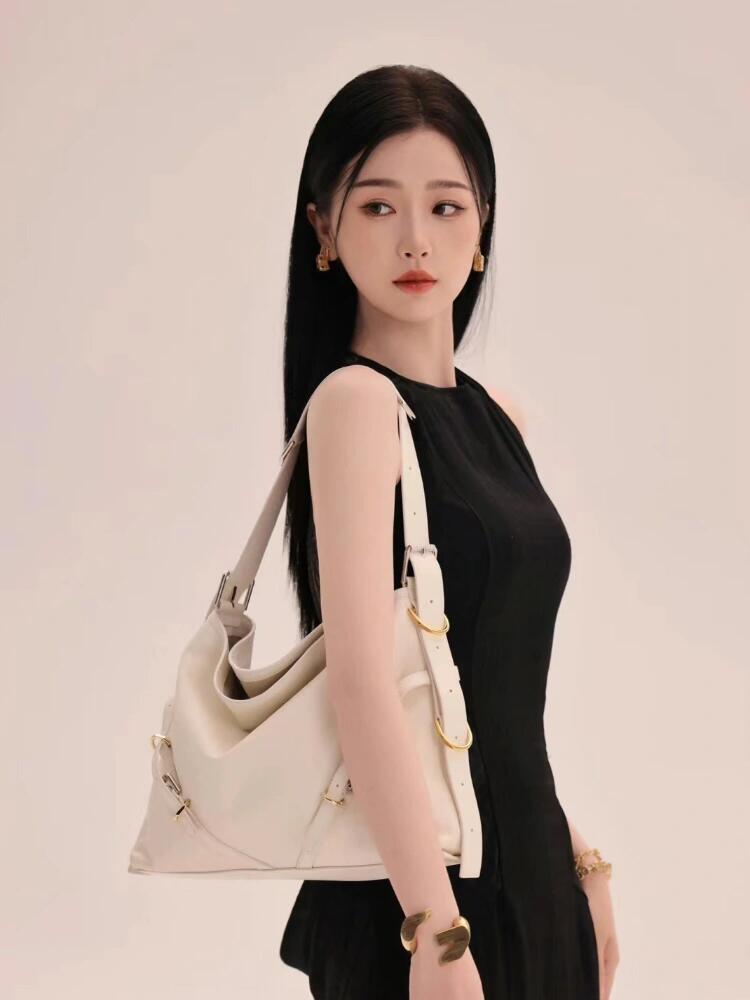 虞书欣太美啦