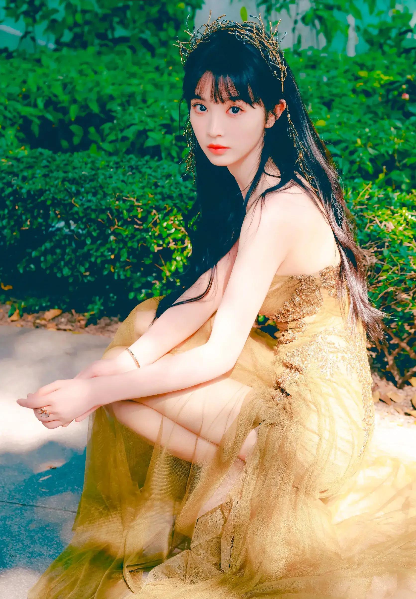 田曦薇颠覆“圆盘身材”印象