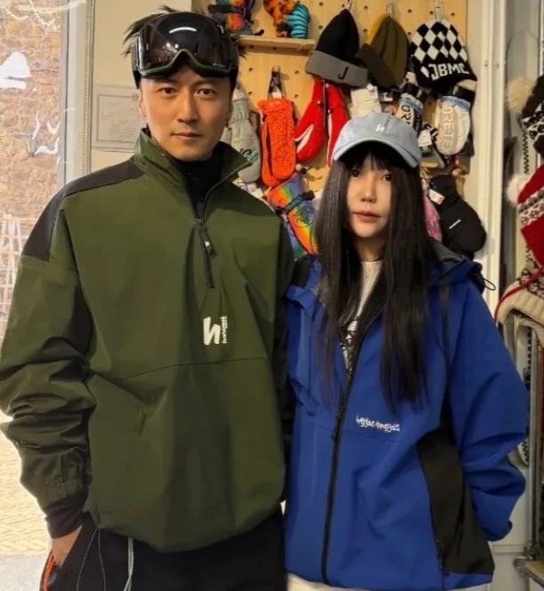 谢霆锋这年过得，比开了挂还精彩！

年前带着儿子们在日本滑雪场撒欢，结束了日本之