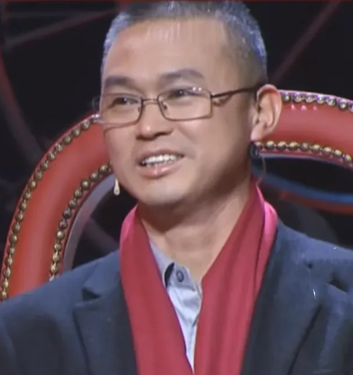 1997年，19岁海军战士为救群众牺牲，父母伤心欲绝。2017年，母亲病逝，未曾