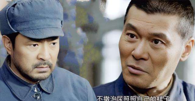 康泽受辱，王耀武威猛，背后原因何在？看四点差距揭示真相