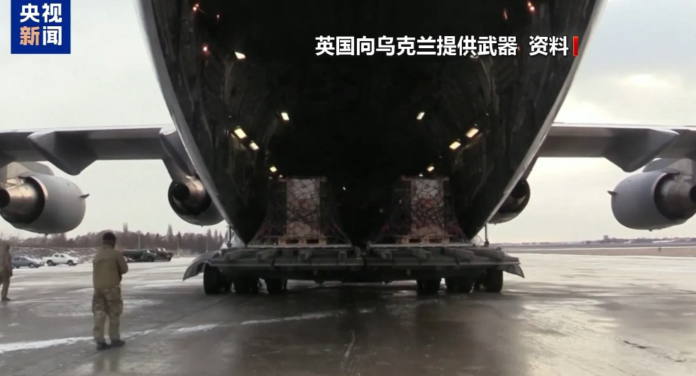 英首相重申向乌派兵，称必须有美国支持。美英唱双簧，美国这边谈判，英国那边威胁。美