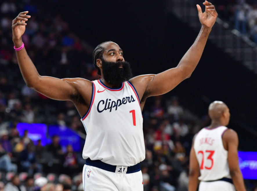 不容易！哈登17中5砍24分+贡献关键上篮和篮板，不得不承认3个事实

1.哈登