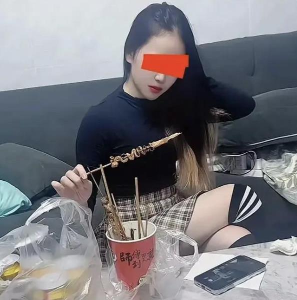 图一恋爱、图二结婚后，媳妇怎么跟变了一个人是的