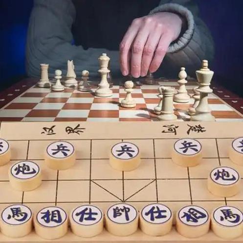 中美棋局，俄罗斯单挑乌克兰，中国中立，北约军援乌克兰，中国会加强中俄合作，开始为