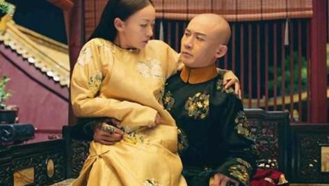 令妃受宠生子却难养育

                            