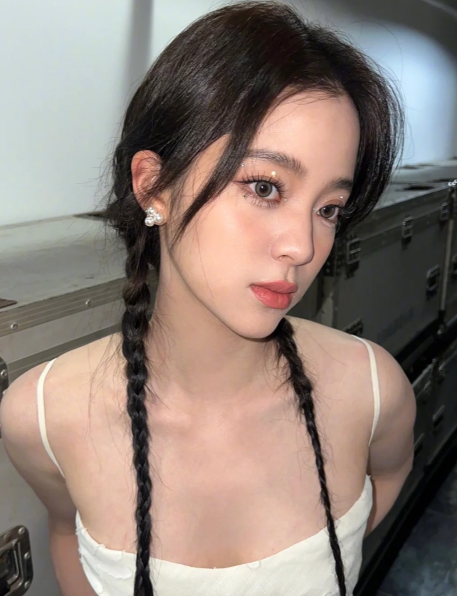 欧阳娜娜——活力满满