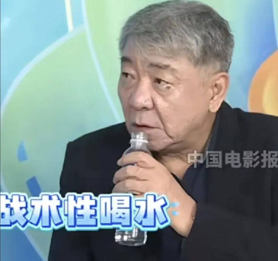 郑晓龙，太谨慎了！