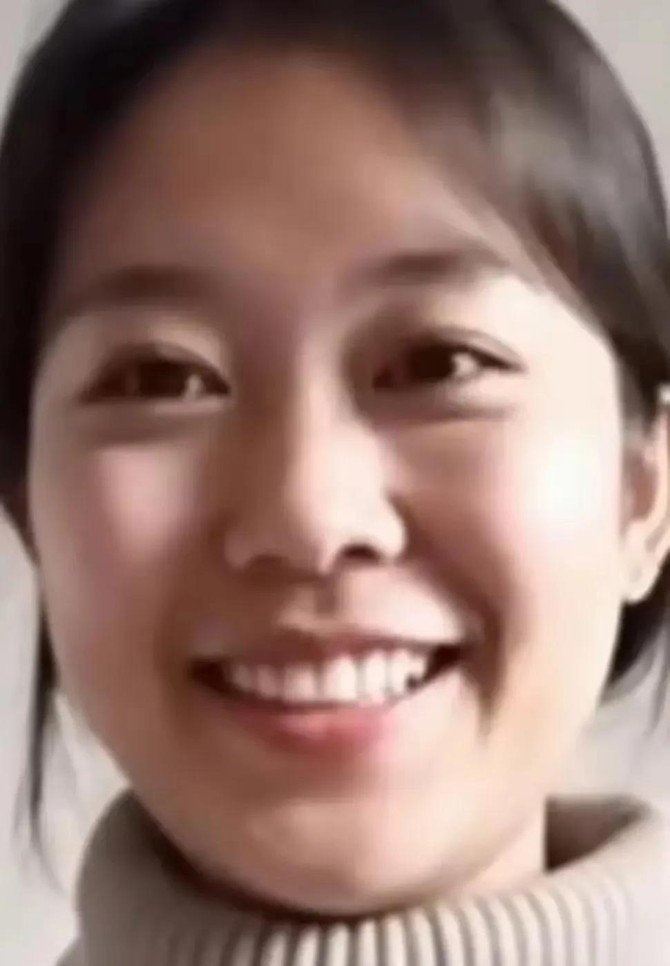 假如我是燕冬萍的前夫，我会选择做这6件事情。
1.第一件：首先是燕冬萍提出了离婚