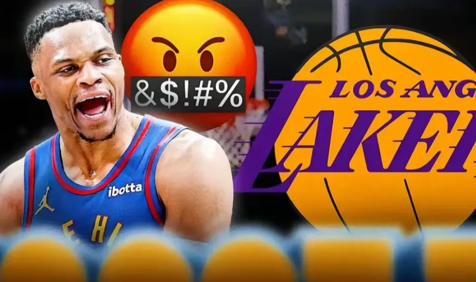 26日，一大早，湖人传来3个劲爆的消息：

第一，湖人官方宣布，正式签下自由球员