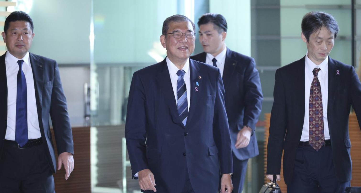 石破茂这一举动，彻底打破了日本政坛长久以来的沉闷与常规。