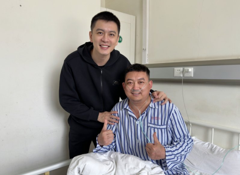“人要有信念，有了信念，好事、奇迹就都来了。”辽宁男篮夺冠后，杨鸣指导前往医院看