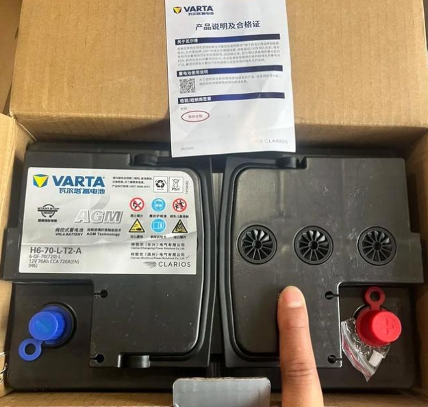 瓦尔塔的电瓶是我见过的最好的车用电瓶，比风帆电瓶强太多了。
我们车队有个哥们风帆