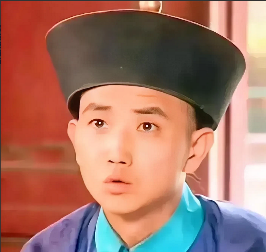 演员，李楠说，33岁那年，我演了个太监小桌子，看上去跟20出头的小伙子差不多，我