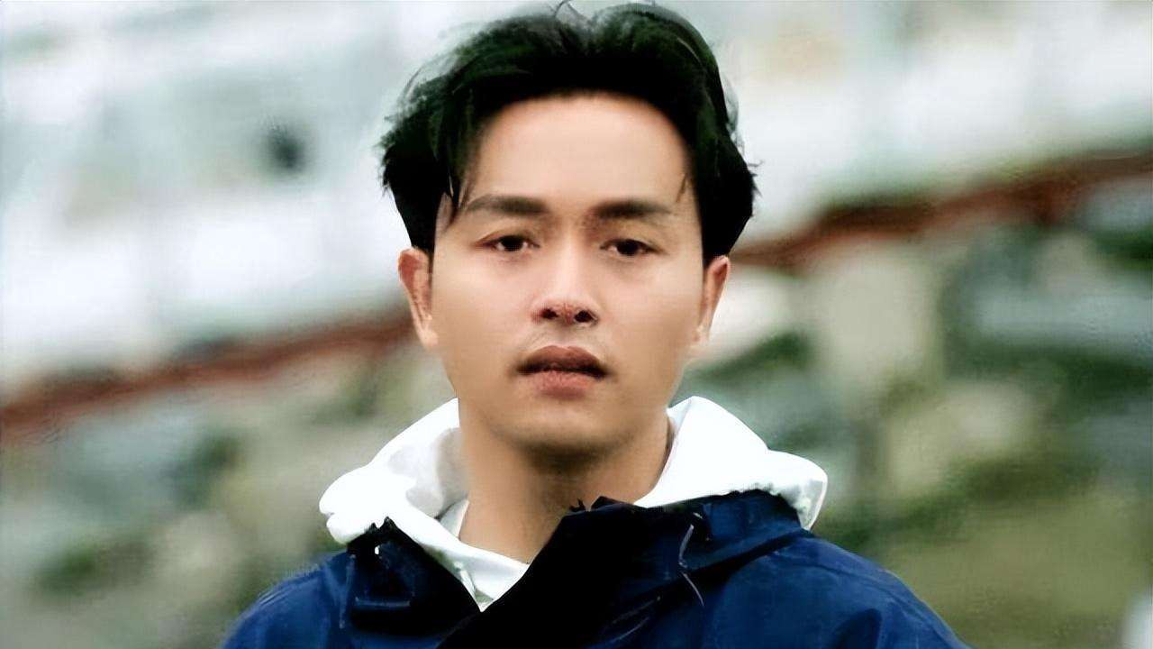 张国荣人眼光有多毒？一生只代言过4个广告，个个都曾有过辉煌！