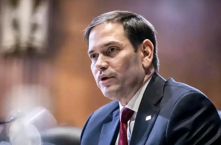 “美国要有大国的样子，希望你好自为之。”王毅外长说，中国发展为了中国人民过上好日