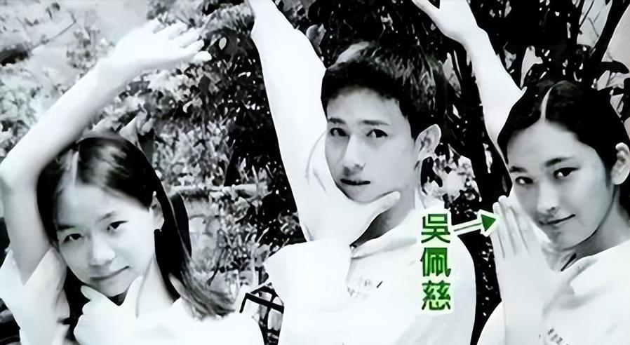 16岁就是“人间绝色”，和土豪老板同居12年生4个娃，现在咋样了？
在中国台湾的
