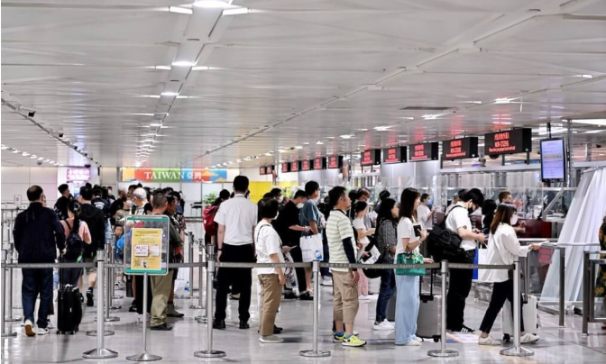 台湾拒绝大陆旅行团赴台                             