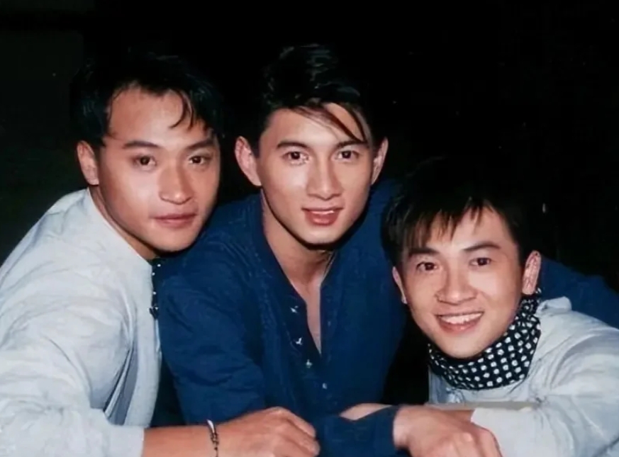 泪光中的回忆——苏有朋的情感独白