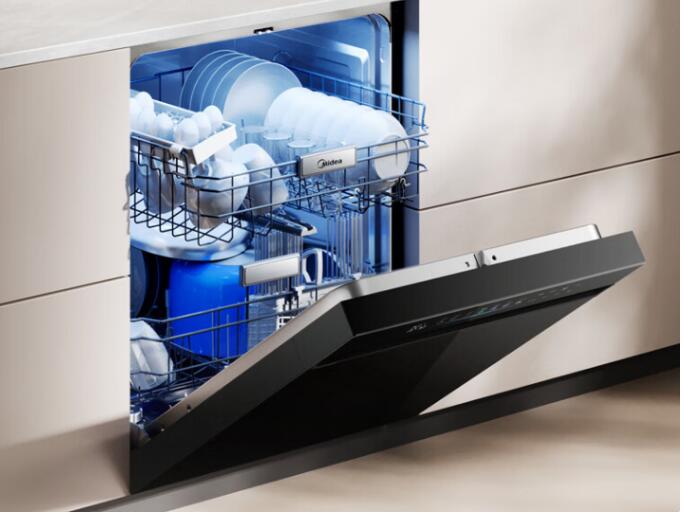 美的嵌入式洗碗机万向 X6 Pro 现已在京东平台上架，预售价 5499 元，8