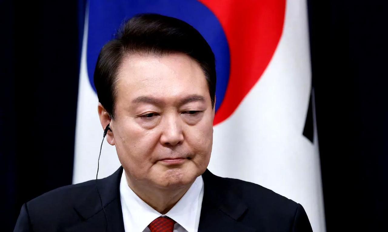 尹锡悦呼吁韩国政府支援加州山火，
背后有3个原因:
1.巩固美韩同盟。尹锡悦在外