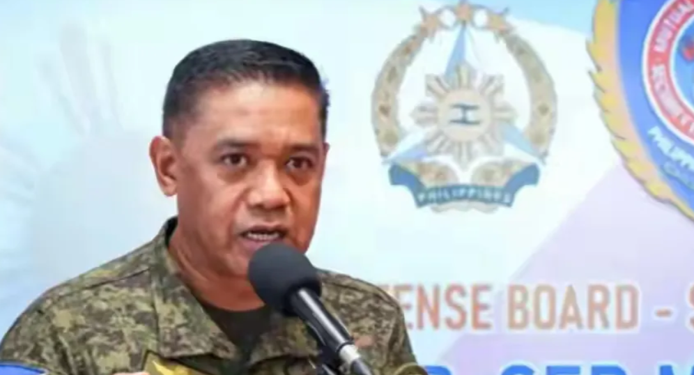 突发消息！
海陆空三军出动，南海风云激荡，菲律宾竟妄图夺岛，东盟都对其鲁莽之举避