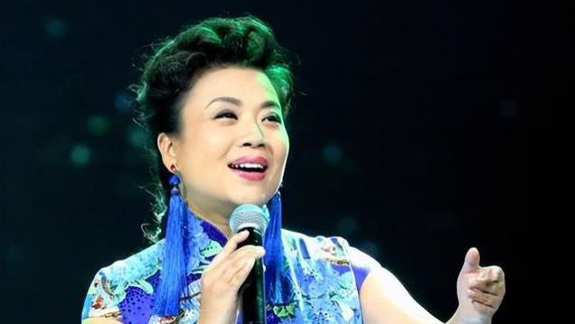 歌唱家吕继宏与女高音张也陪伴达 21 载，至今仍未婚配，亦无子女！