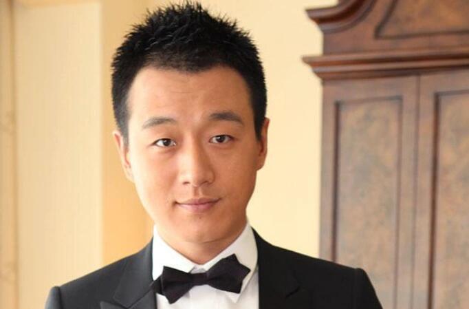佟大为：娱乐圈的隐形富豪，家庭幸福的模范