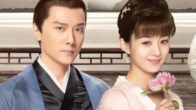 冯绍峰被爆恋情后首次亮相，与蔡文静同框，两人状态完全不同