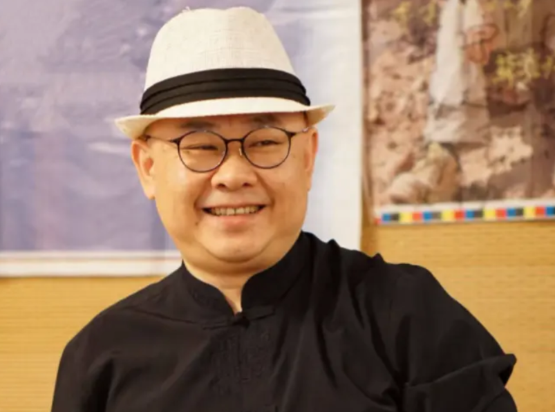 终于知道“刀郎”为何从来不回应“那英”“汪峰”“杨坤”了，是我，我也不回应！
 