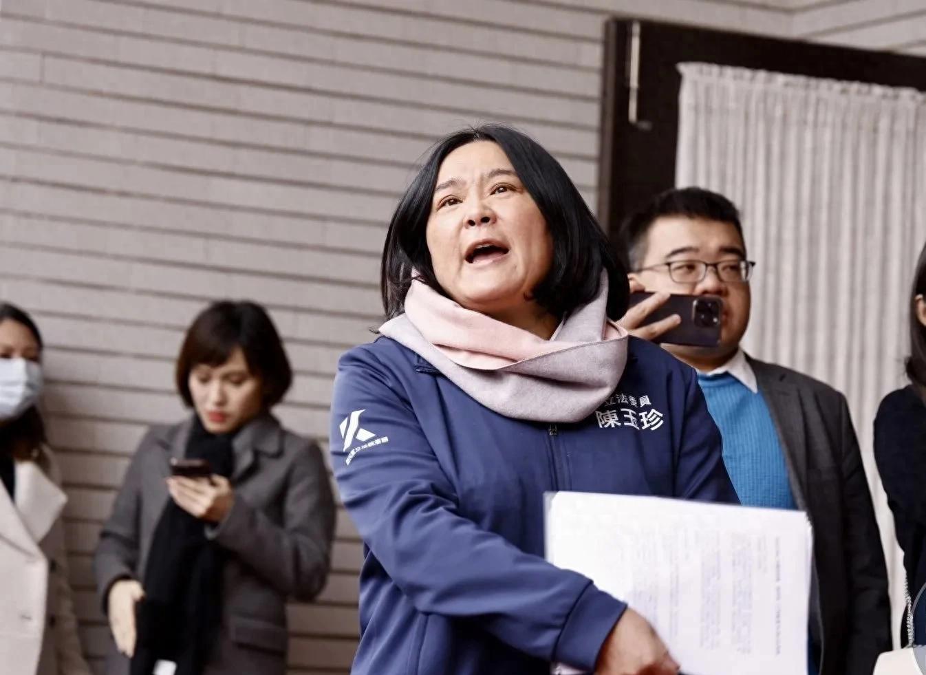 立委删公视预算 因影片抹黑历史

                       