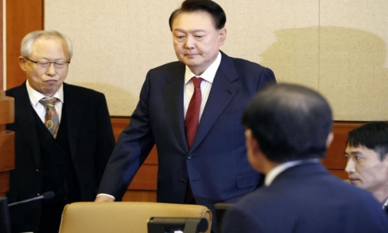 韩国中央地方法院不同意延长对尹锡悦总统的拘留。尹锡悦或被释放，或被检方匆忙起诉？