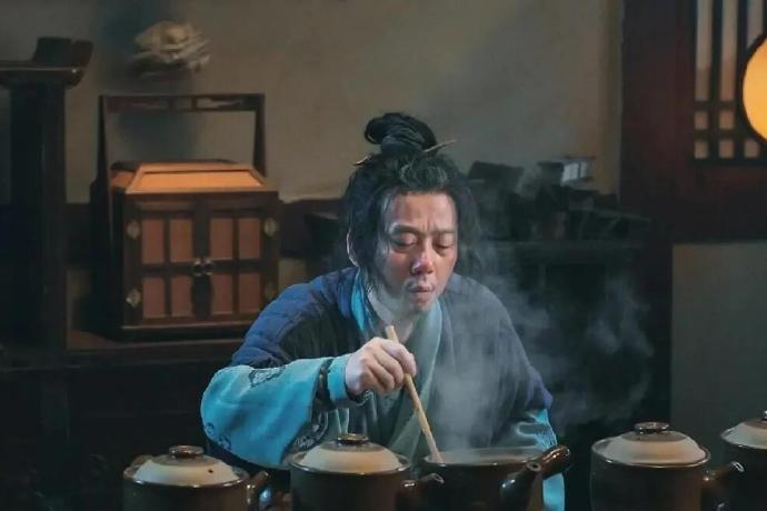 原来还有六个月又要过年了感觉这半年像开了八倍速一样毫无参与感#立秋