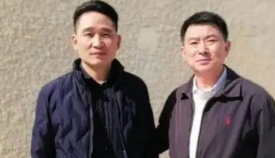 2012年，江苏徐州，一名男子突然接到派出所的电话：“你认不认在西班牙的朋友？”