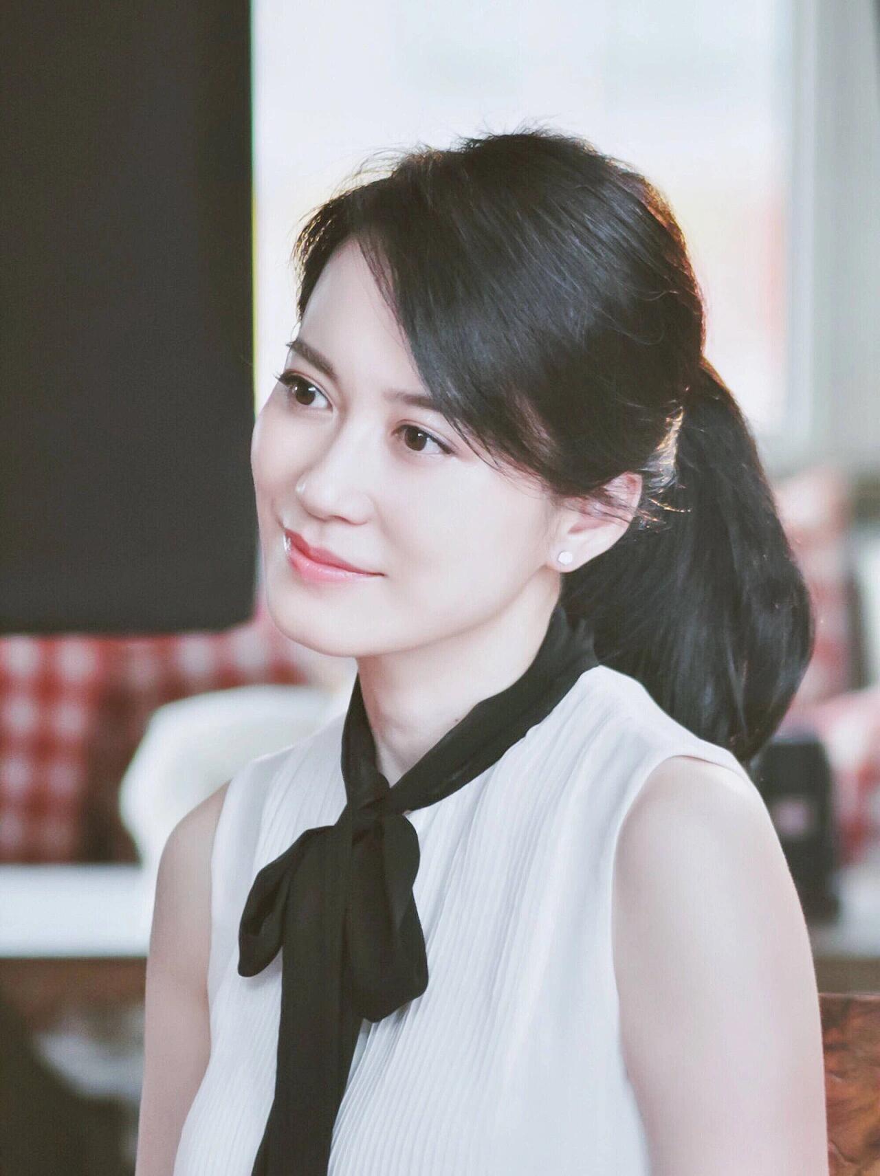 俞飞鸿：独立女性的典范，演艺界的传奇人物