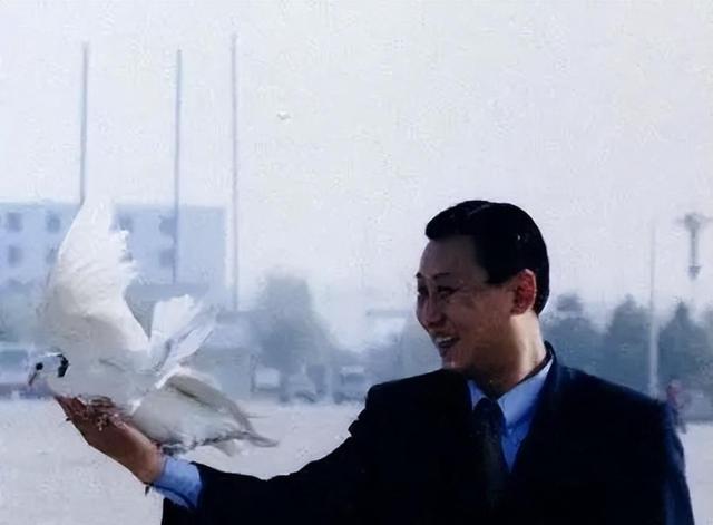 刘兰芳爱子突然去世，年仅55岁，死亡当天母亲照常表演，画面流出（刘兰芳夫妻）-第17张图片-九妖电影