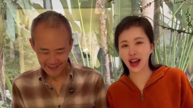 田朴珺夫妇搬到新家，74岁王石在豪宅亲自做红烧肉，见证两人爱情