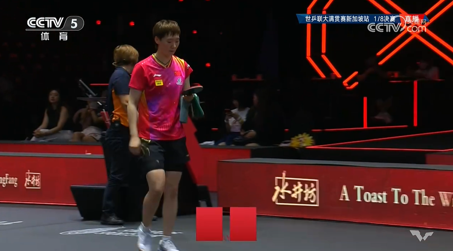 3-0，3局比赛只让对手拿到11分，王曼昱轻松战胜韩国小将金娜英，晋级女单8强。