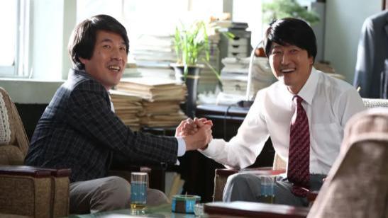 韩国总统文在寅的复仇之路，士为知己者死，隐忍10年为卢武铉复仇