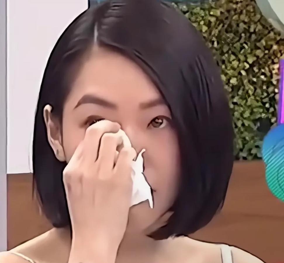 看见没，s一家的规律！

前两天是s妈以母亲的身份发声，既难过又悲伤，还要战斗…