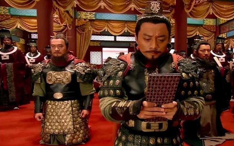 接受招安才是是宋江集团最好的结局，《水浒传》中已经讲的非常明确。
1.你看宋江征