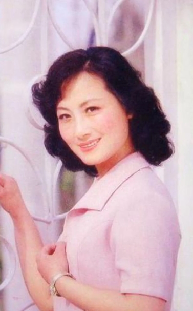 程晓英的成长经历