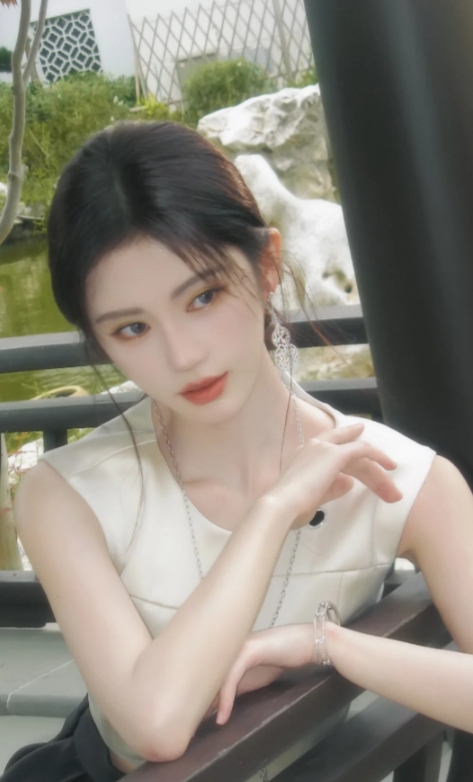 鞠婧祎——清纯唯美