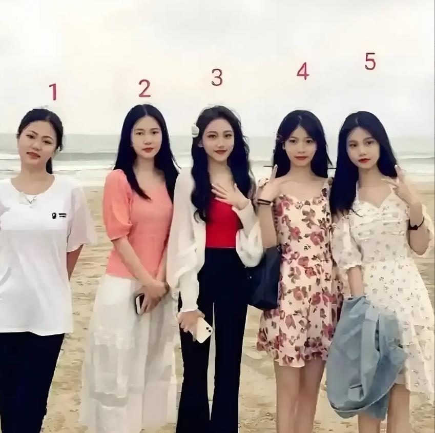 如果选一个做老婆，我会选1号，你们呢？