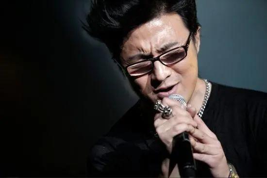 汪峰被曝出轨引热议