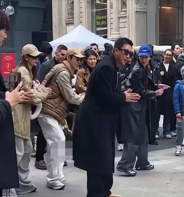 韩庚sorry sorry燃爆外国街头，胡静跳的意犹未尽，顶流就是顶流，不服都不