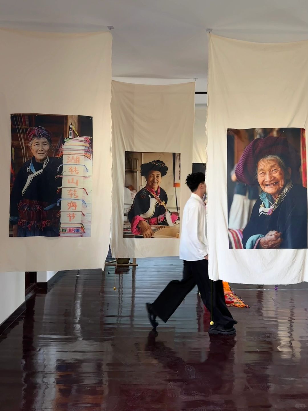 苏州近期最值得去看的女性力量新展
古往今来 有很多职业后会在末尾綴已“女”“娘”