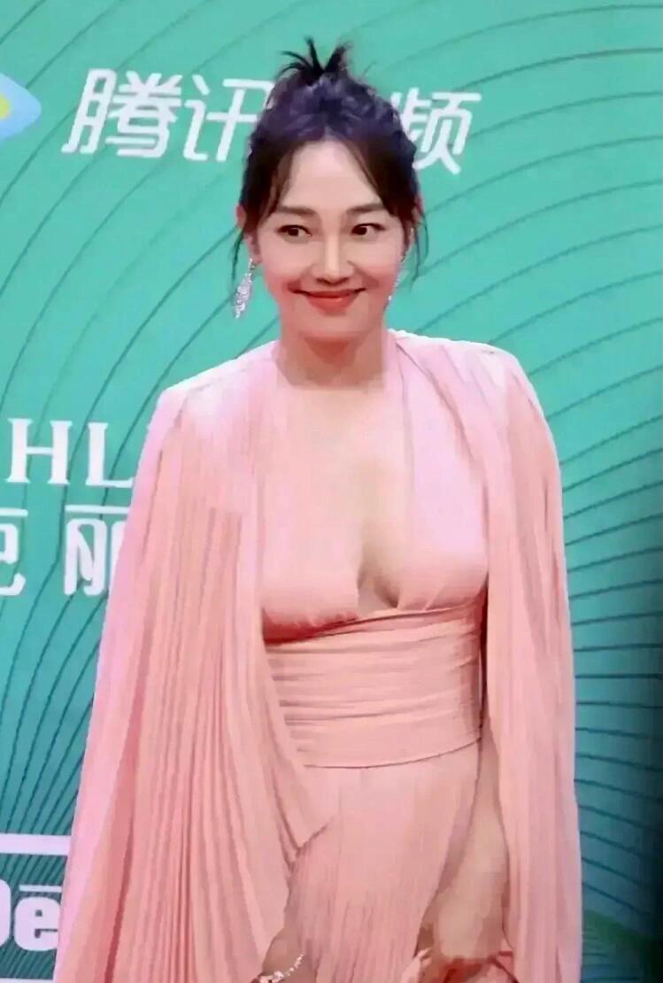 武林高手白百何