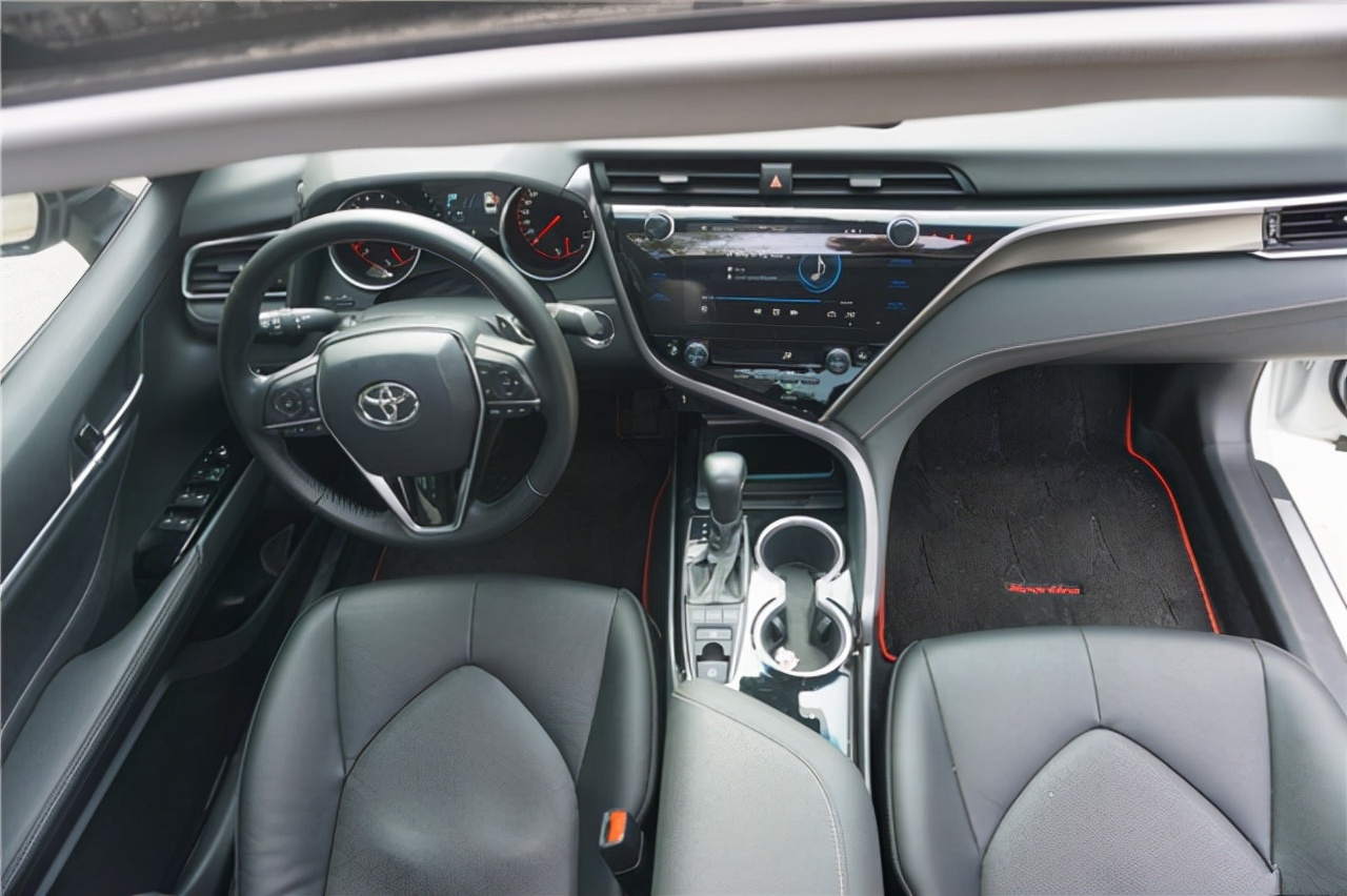 日系车“省油”是因为车身轻？老司机都告诉你，这事儿没那么简单